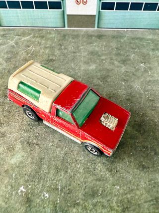 Hot Wheels Dodge D 50 1982