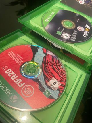 FIFA 18 e FIFA 20 per Xbox One