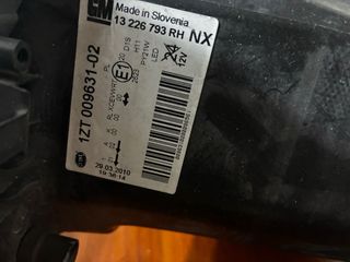 Faro derecho Opel Insignia 2009