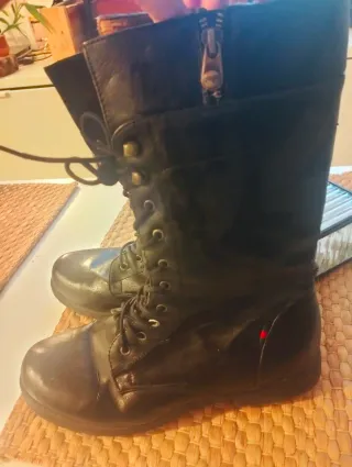 Botas de combate negras