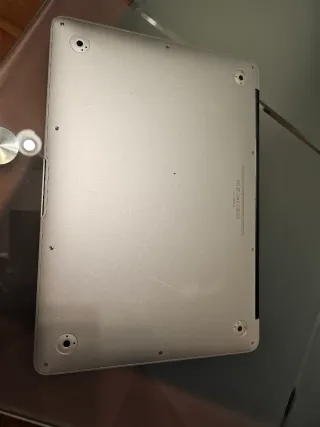 MacBook Air de 13 - 4GB RAM, 128 SSD