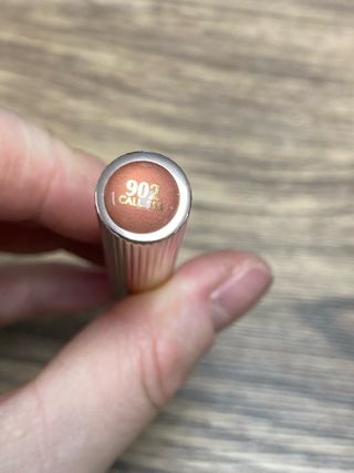 Lauder Pure Color 902 Marrón. No negociable