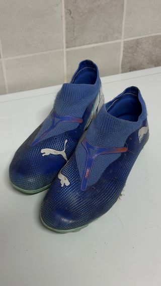 Botas de fútbol Puma azules