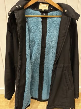 Abrigo premamá y porteo Wallaby Wombat & Co