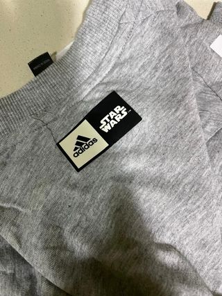Camiseta Star Wars Adidas Niño Gris