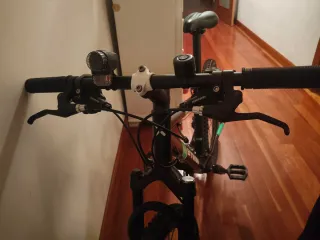 Bicicleta 24' B'TWIN Negra