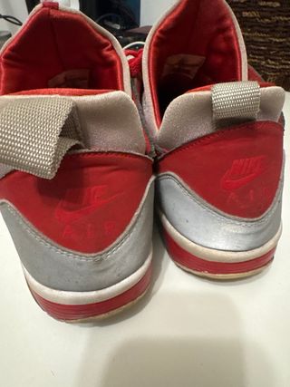 Nike Air Huarache Rojas y Grises