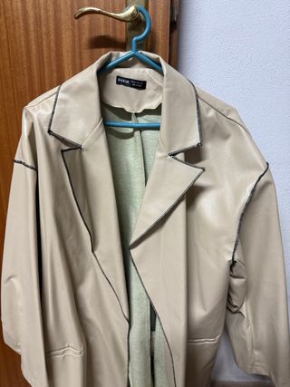 Casaco SHEIN efeito pele bege oversize