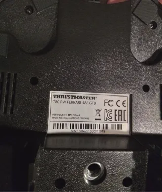 Thrustmaster T80 Ferrari 488 GTB Edition per PS4