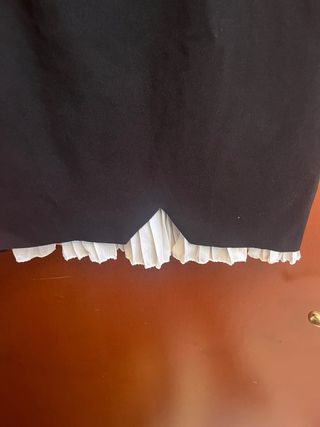 Abito donna nero con dettagli bianchi