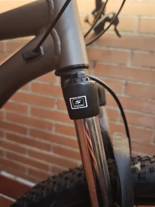 Bicicleta Giant Talon Gris