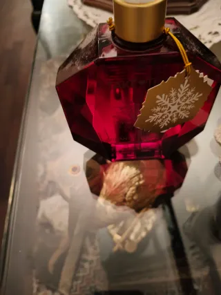 Portasapone in n plastica rosso e oro