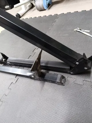 Barras porta esquís Cruz SkiPlus con llave