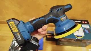 NUEVA!Pulidora excéntrica a batería+set accesorios