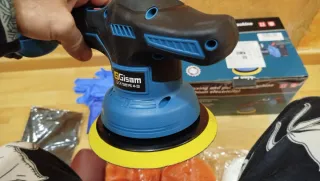 NUEVA!Pulidora excéntrica a batería+set accesorios