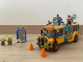 LEGO Hidden Side Autobús Escolar