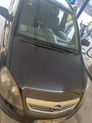 Opel Zafira 2010