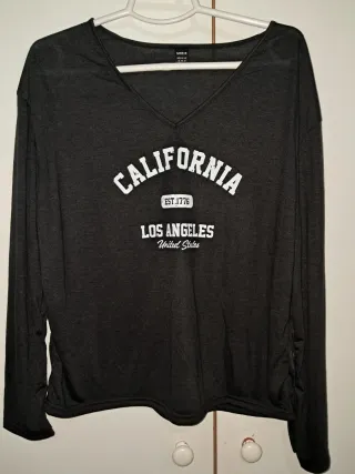 Camiseta SHEIN manga larga XL California
