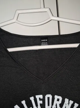 Camiseta SHEIN manga larga XL California
