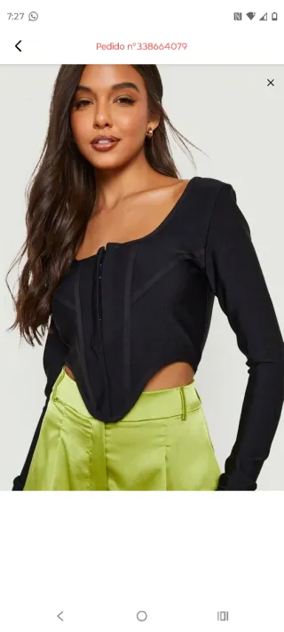 Camiseta Boohoo manga larga negra T 36