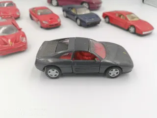 Lotto 7 modellini auto Ferrari