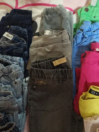 Lote 12 Pantalones Vaqueros Niña de 24 a 36 meses