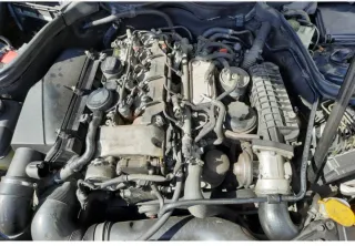 Motor Mercedes W203