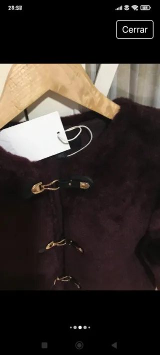 Abrigo pelo Zara efecto alamares