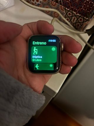 Apple Watch Series 4 Oro/Rosado