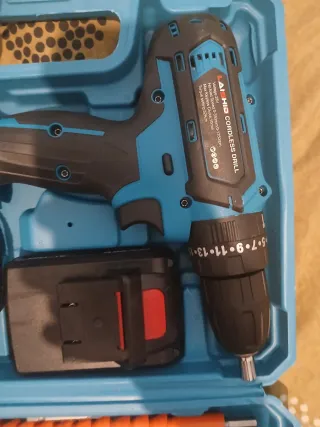 Taladro Inalámbrico LAISHID 28V