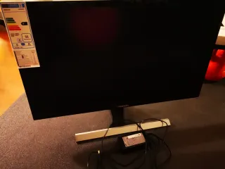 Monitor Samsung UHD 4K UE590