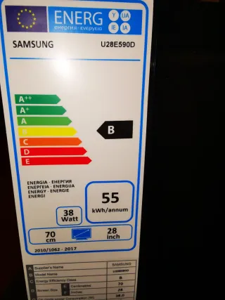 Monitor Samsung UHD 4K UE590
