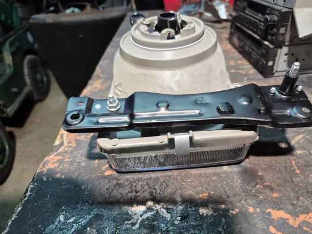 Faro Nissan Terrano 1