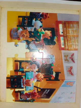 Puzzle Educativo Un Día en el Colegio