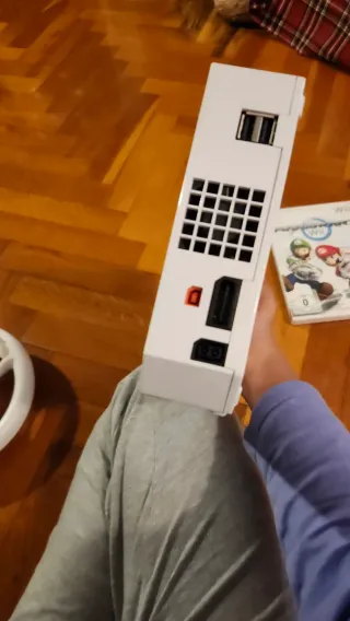 Nintendo Wii + Mario Kart + Mando + volante per auto