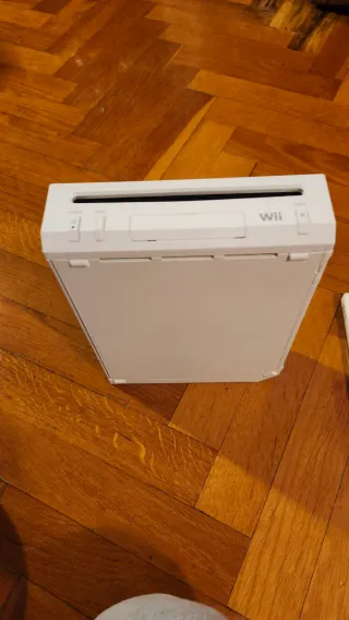 Nintendo Wii + Mario Kart + Mando + volante per auto