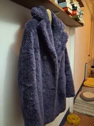 Abrigo Zara Morado Peluche