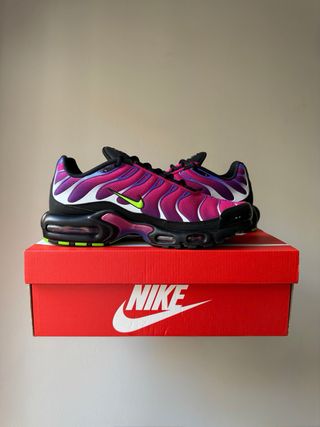 Nike Air Max Plus TN Rebellious Fireberry [45.5]
