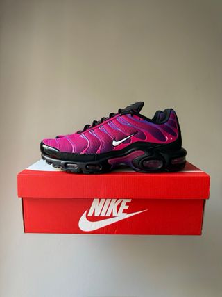 Nike Air Max Plus TN Rebellious Fireberry [45.5]