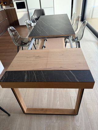 Mesa de diseño 2m con 2 extensiones