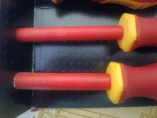 Juego de Destornilladores Electricista VDE