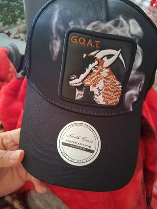 Gorra South Coast GOAT Snapback Negra