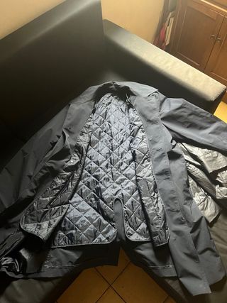 Chaquetón azul marino acolchado