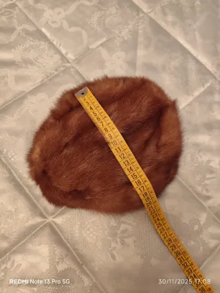 Gorro de pelo marrón