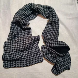 Bufanda Houndstooth Negra y Blanca