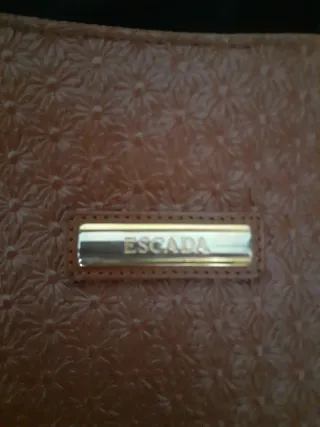 Borsa Escada marrone e gonna lana