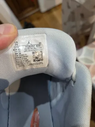 Nike Air Jordan Talla 40 Gris/Blanco