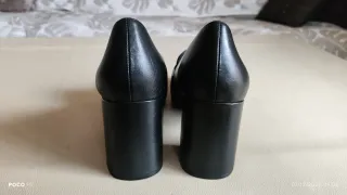 Zapatos de tacón de piel negros