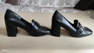 Zapatos de tacón de piel negros