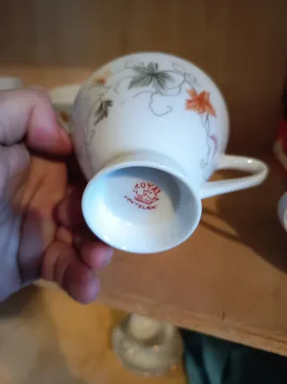 Set 4 Tazze e Piattini Porcellana Fiori